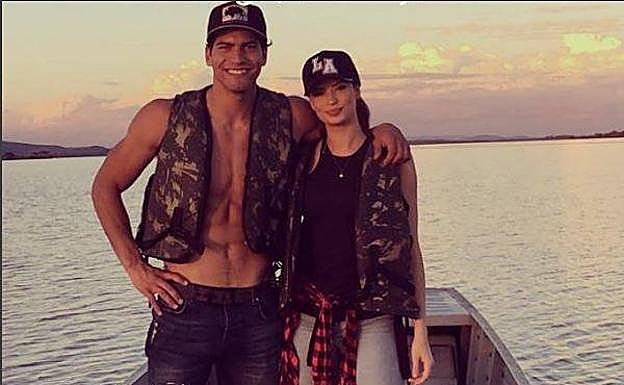 Ignacio Lastra, exconcursante del reality chileno 'Doble Tentación', a punto de morir en un accidente de coche