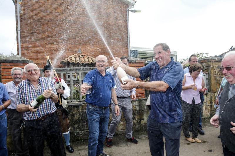 Fiesta en Poreñu, Pueblo Ejemplar de Asturias 2017