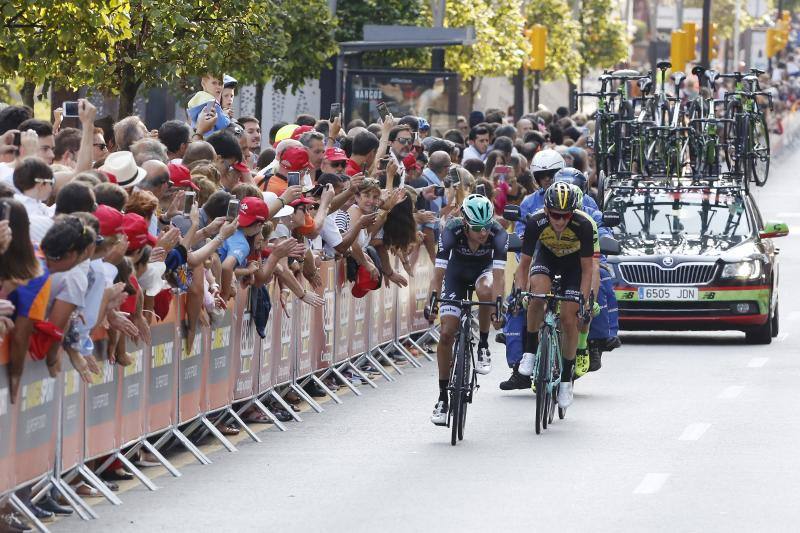 Las mejores imágenes de la primera etapa de La Vuelta en Asturias
