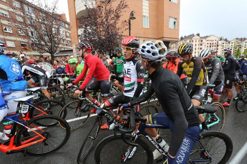 ¿Estuviste en la segunda etapa de la Vuelta en Asturias? ¡Búscate! (2)