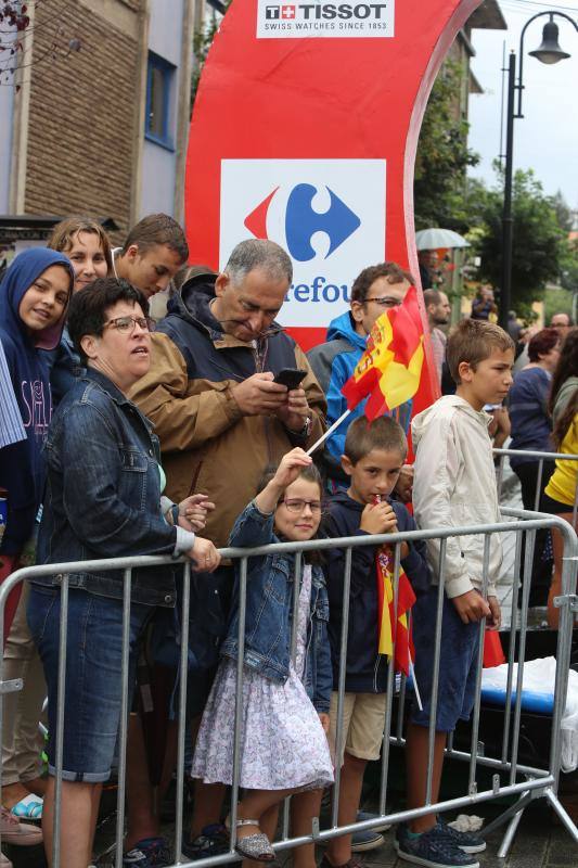 ¿Estuviste en la segunda etapa de la Vuelta en Asturias? ¡Búscate! (2)