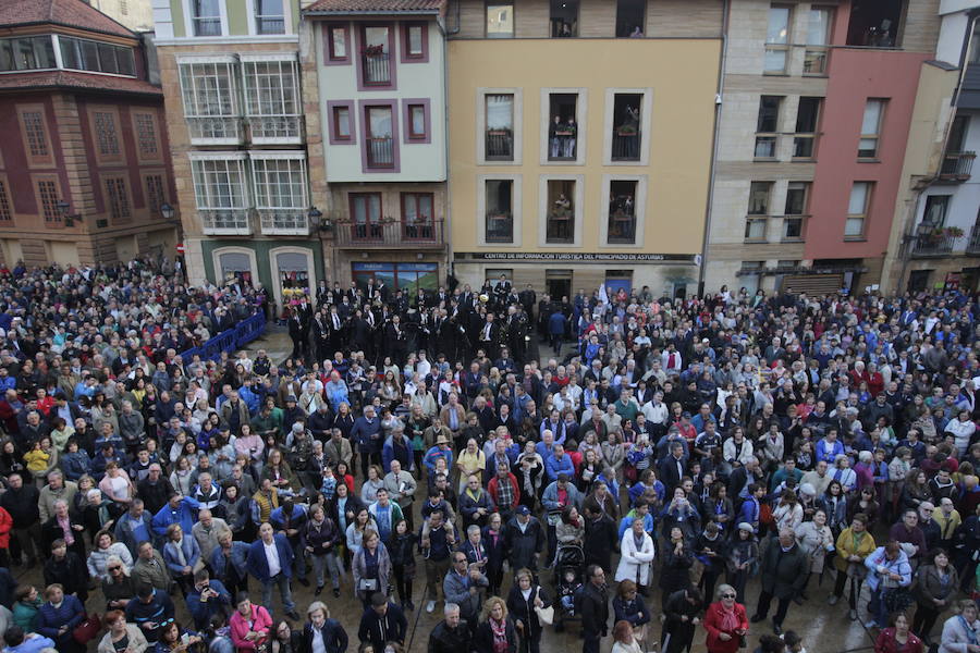 El periodista británico dedica su intervención a Oviedo, la gente y el fútbol del Tartiere