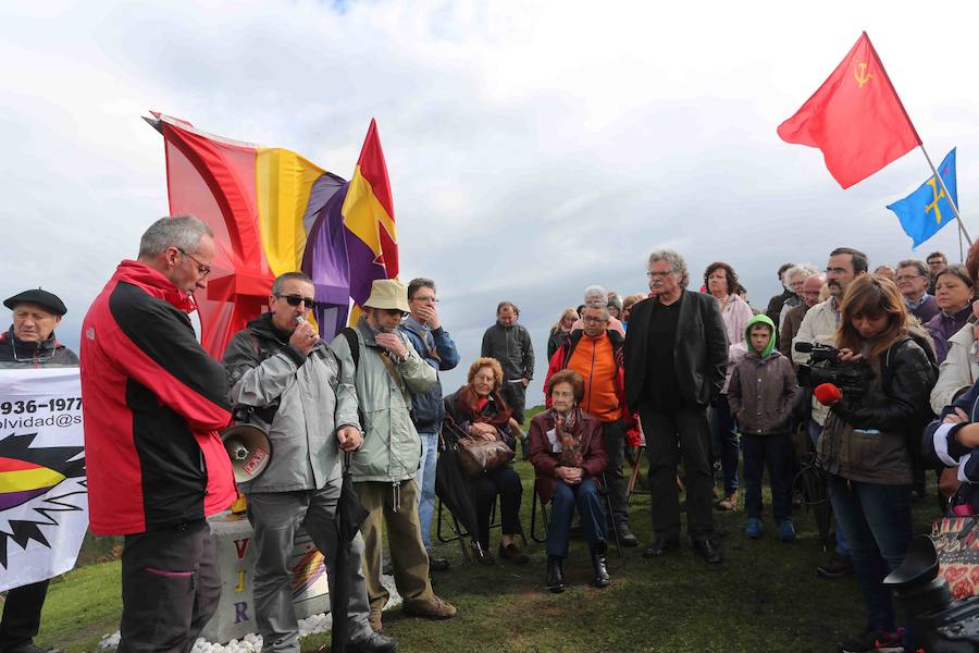 Homenaje republicano en El Mazucu, en Llanes