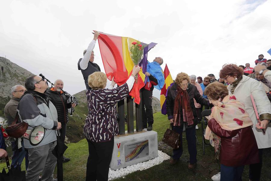 Homenaje republicano en El Mazucu, en Llanes