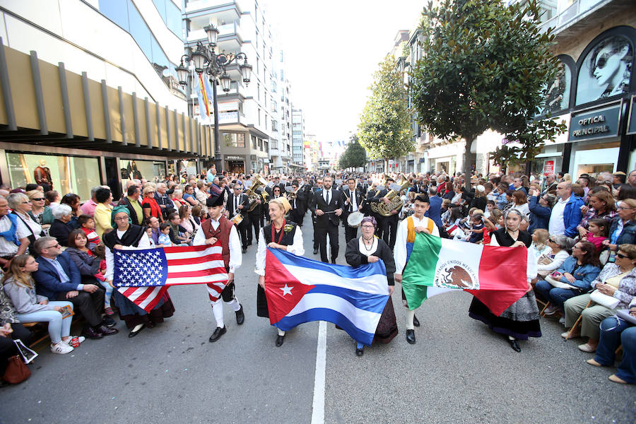 ¿Estuviste en el Desfile del Día de América en Asturias? ¡Búscate!