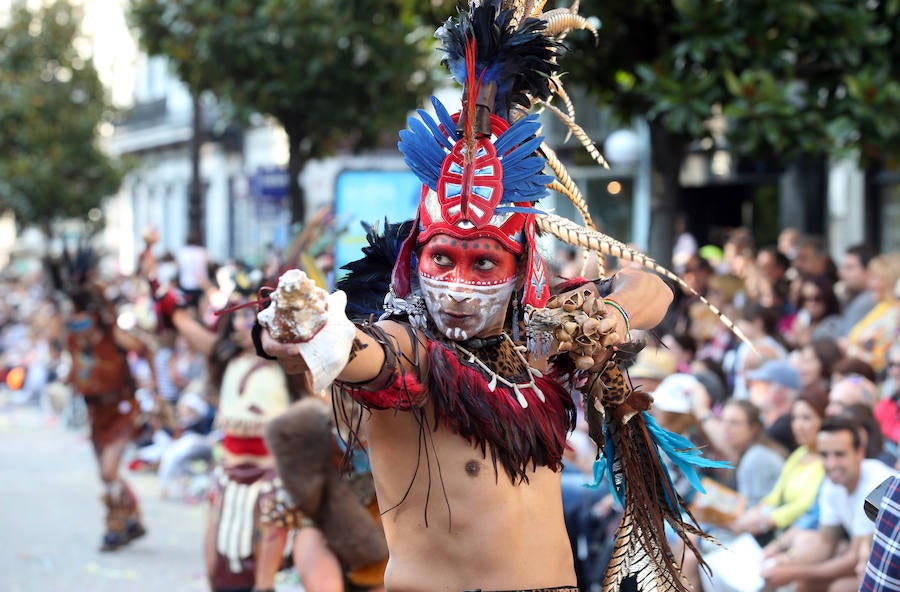 ¿Estuviste en el Desfile del Día de América en Asturias? ¡Búscate!