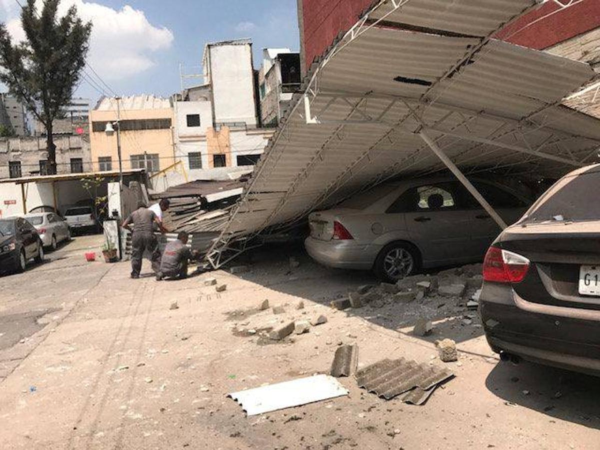 El temblor, de magnitud 6,8, se produce apenas dos horas después de que la ciudadanía saliera a las calles de todo el país en un simulacro conmemorativo del temblor de 1985