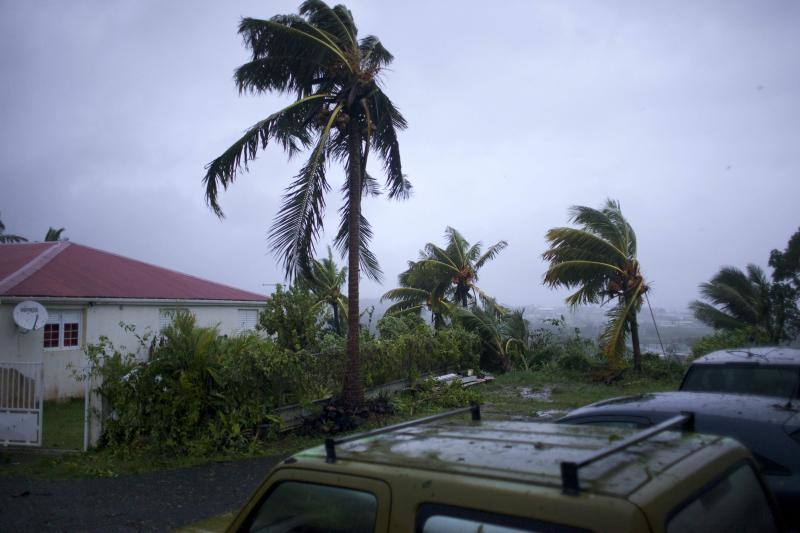 Tras provocar importantes daños en la pequeña isla antillana, el huracán vuelve a alcanzar la categoría 5 y se dirige a Saint Croix y Puerto Rico