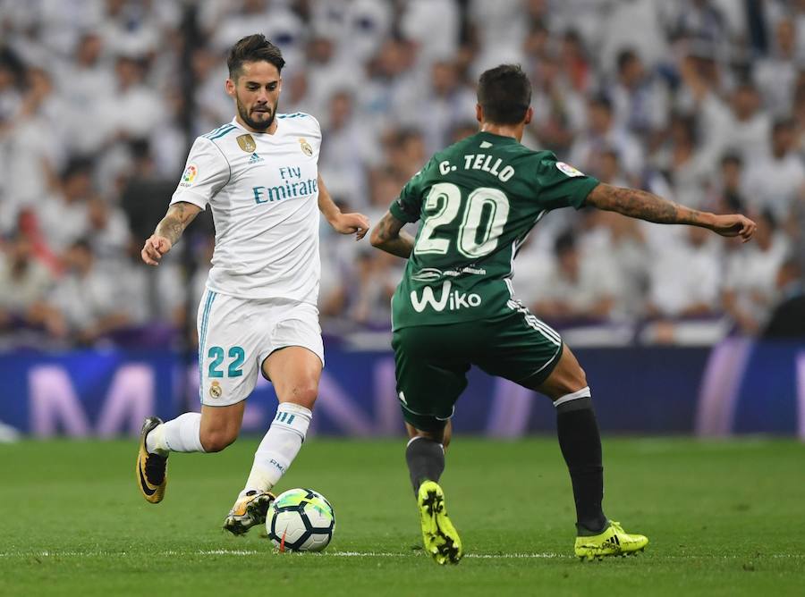 El Santiago Bernabéu acoge el choque correspondiente a la quinta jornada de Liga. 