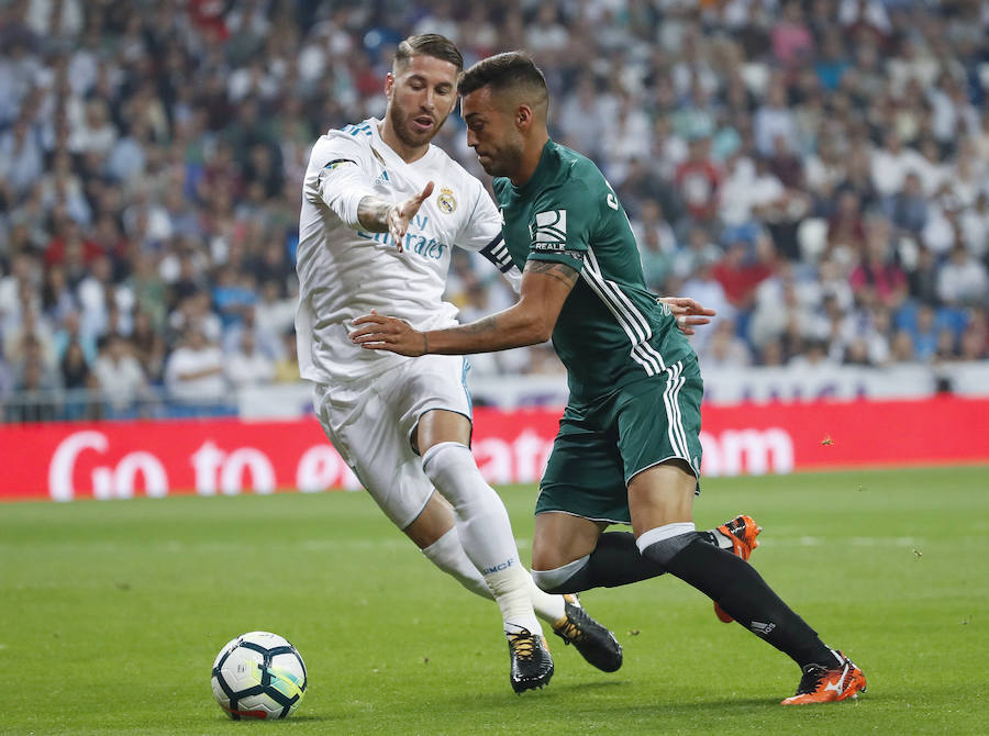 El Santiago Bernabéu acoge el choque correspondiente a la quinta jornada de Liga. 