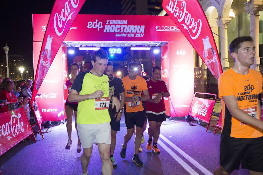 ¿Estuviste en la EdP Carrera Nocturna 10K de Gijón? ¡Búscate! (9)