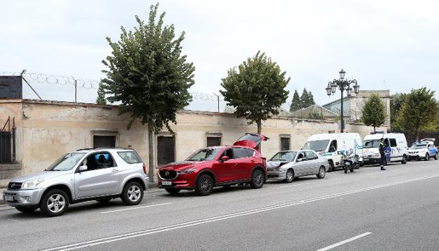 Colisión en cadena frente a la fábrica de La Vega