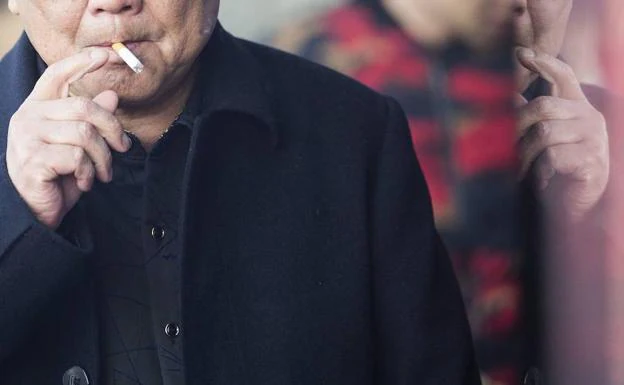 El tremendo castigo por fumar en una gasolinera que se ha hecho viral