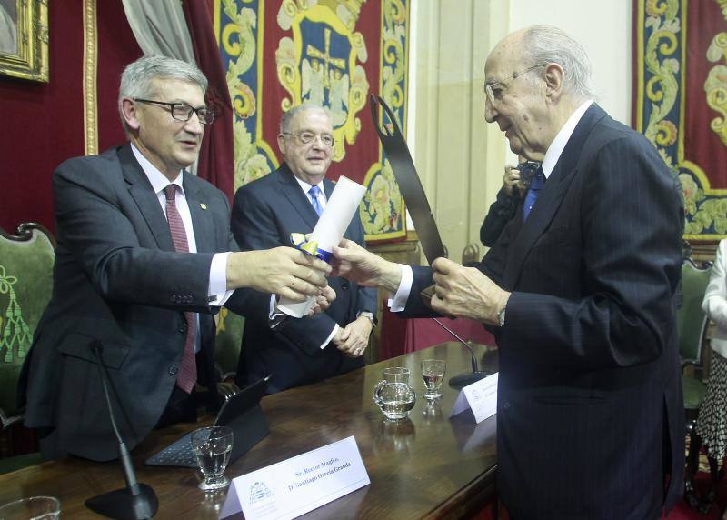 Los Premios Iberoamericanos Asicom-Universidad de Oviedo invitan a la concordia