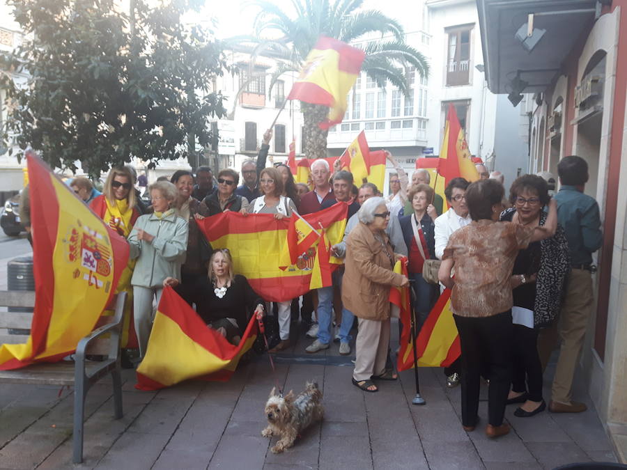 El desafío catalán llena Asturias de concentraciones