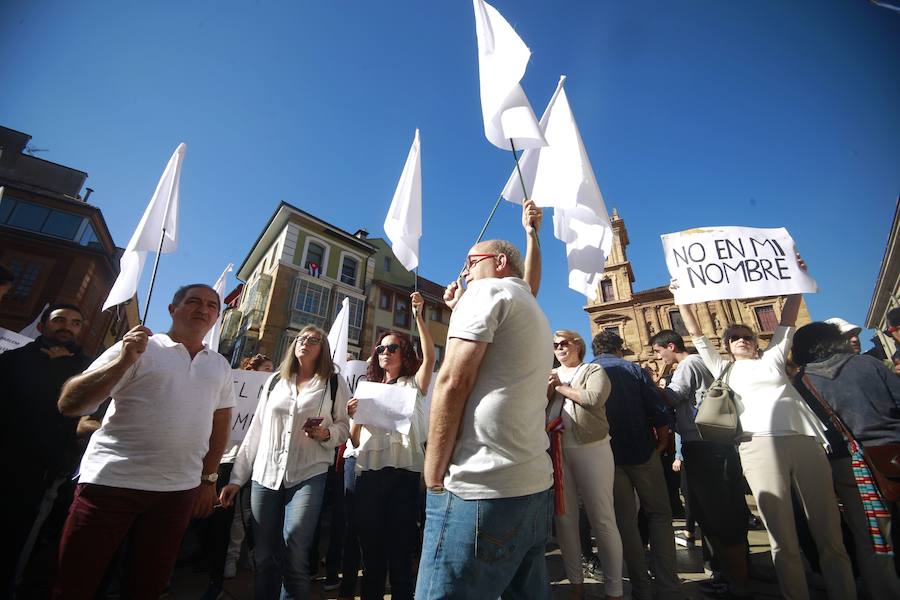 El desafío catalán llena Asturias de concentraciones