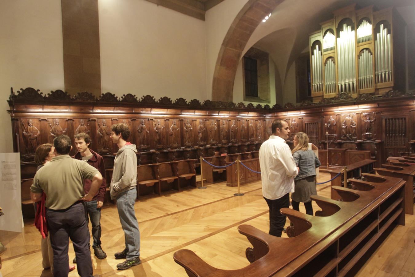 La cultura ilumina la Noche Blanca en Oviedo