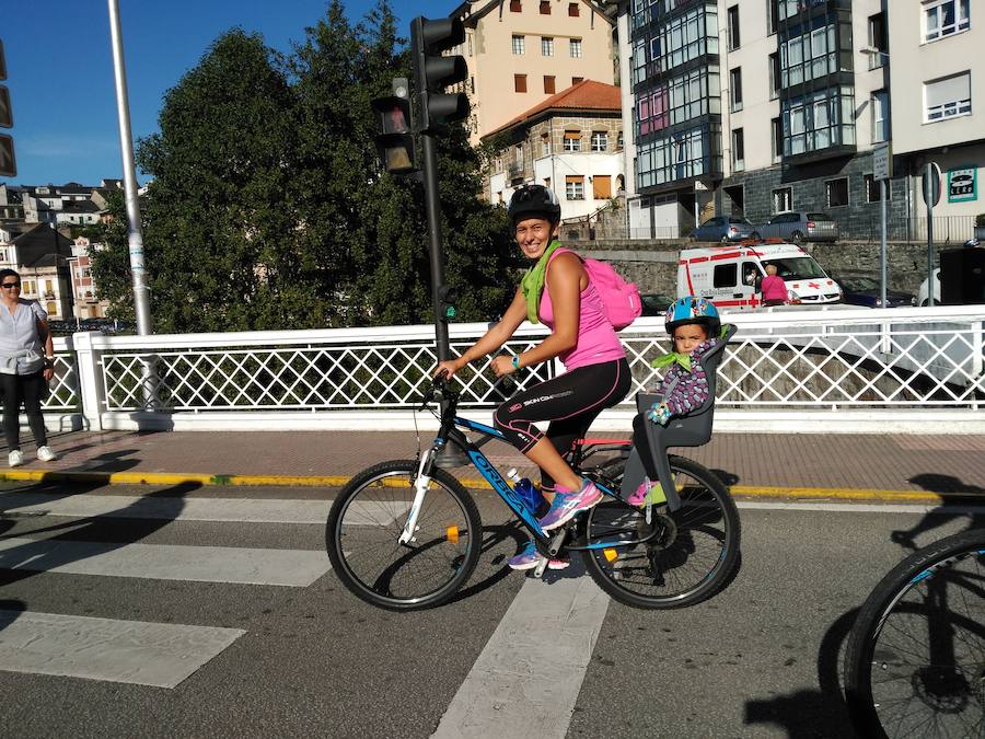 ¿Estuviste en el Día de la Bicicleta de Luarca? ¡Búscate!