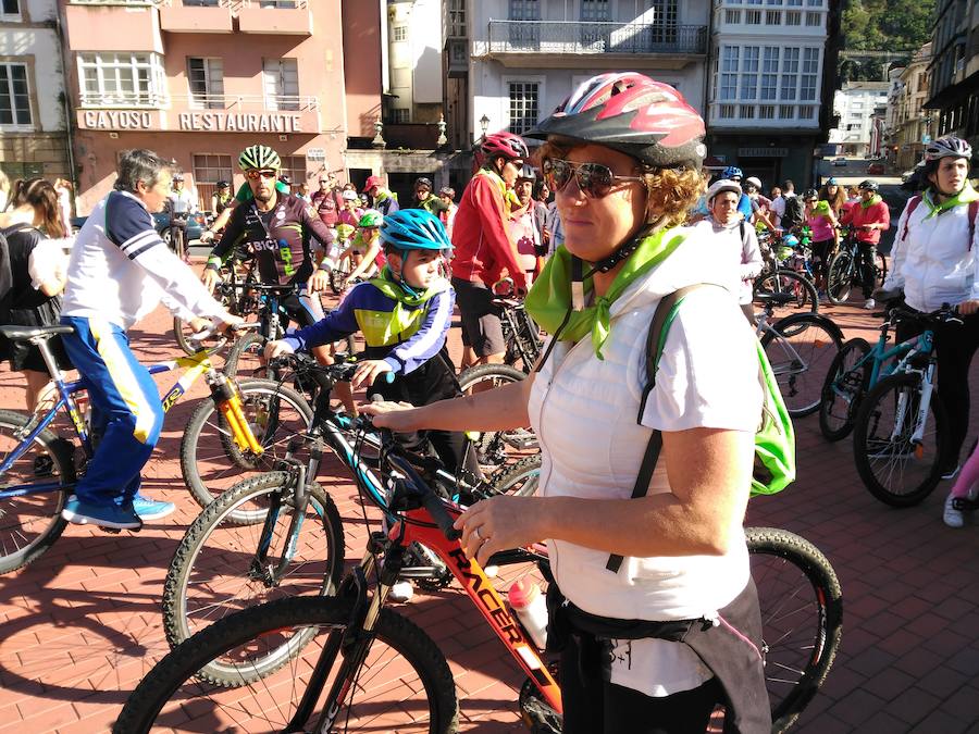 ¿Estuviste en el Día de la Bicicleta de Luarca? ¡Búscate!