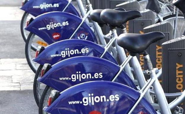 El PP de Gijón denuncia deficiencias en el servicio de préstamo de bicicletas