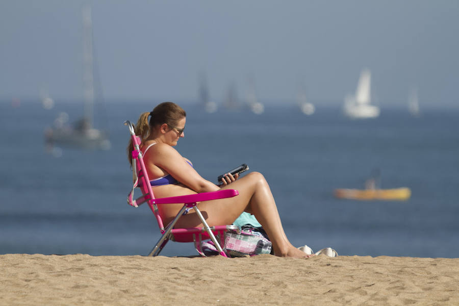 Sol y lleno total en Asturias en el puente del Pilar
