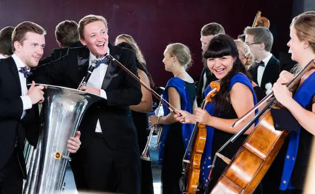 La Joven Orquesta de la Unión Europea celebra con música el Premio de la Concordia.