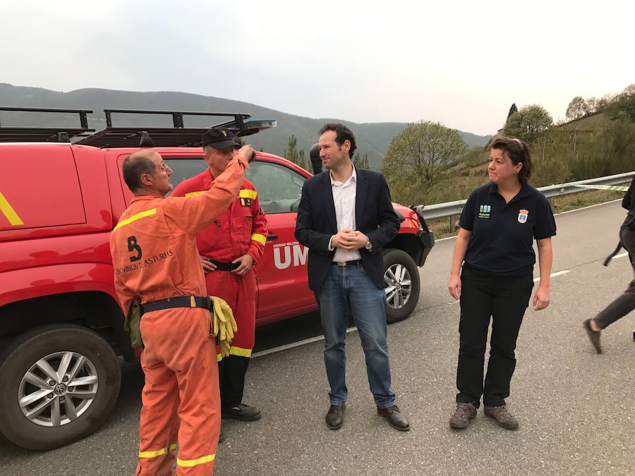 El fuego no da tregua al suroccidente asturiano