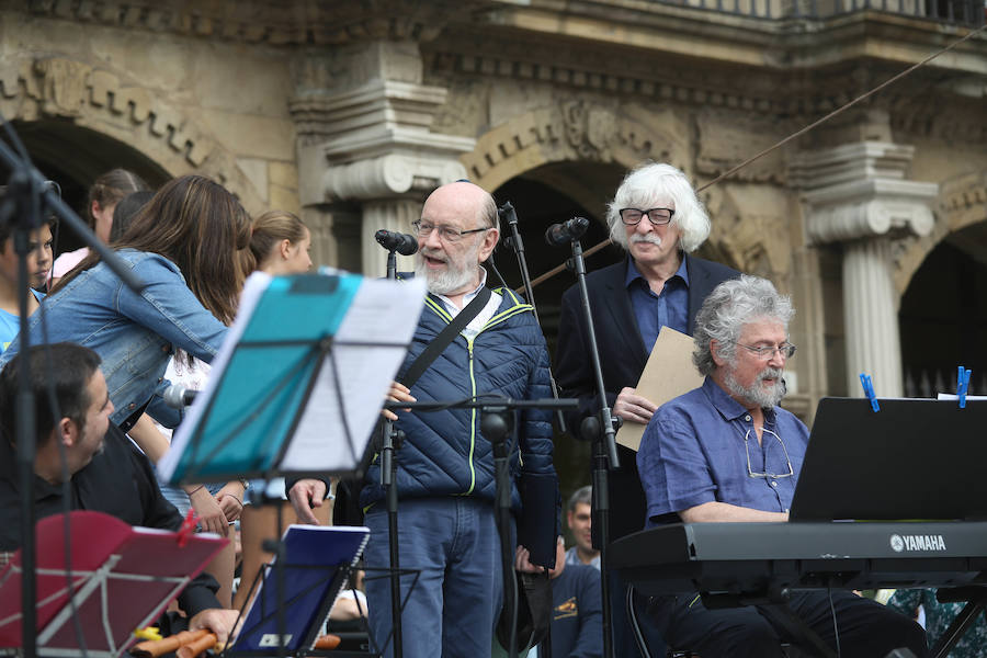 Divertida yincana sobre Les Luthiers en Gijón