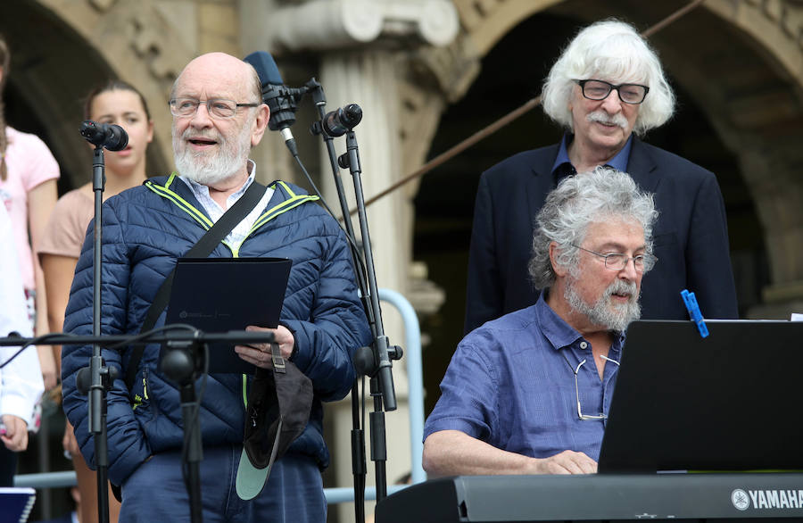 Divertida yincana sobre Les Luthiers en Gijón