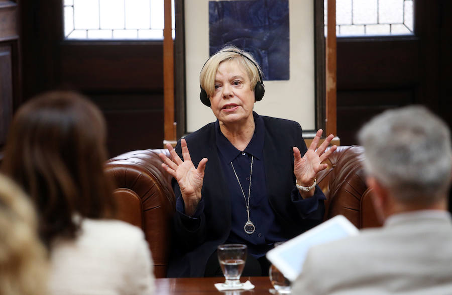 Desayuno en Oviedo con Karen Armstrong