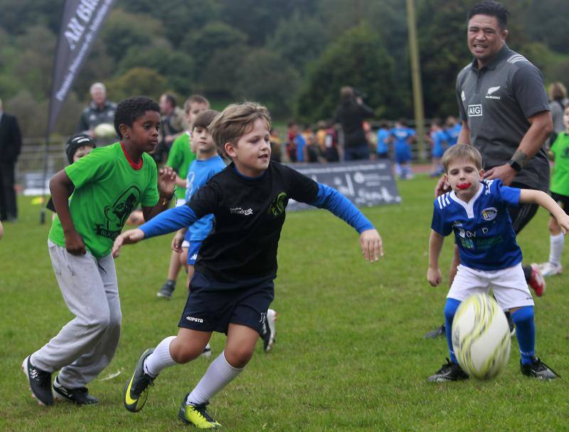 Los jugadores de rugby asturianos, a las órdenes de los All Blacks