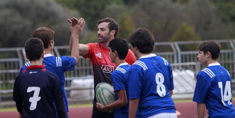 Los jugadores de rugby asturianos, a las órdenes de los All Blacks