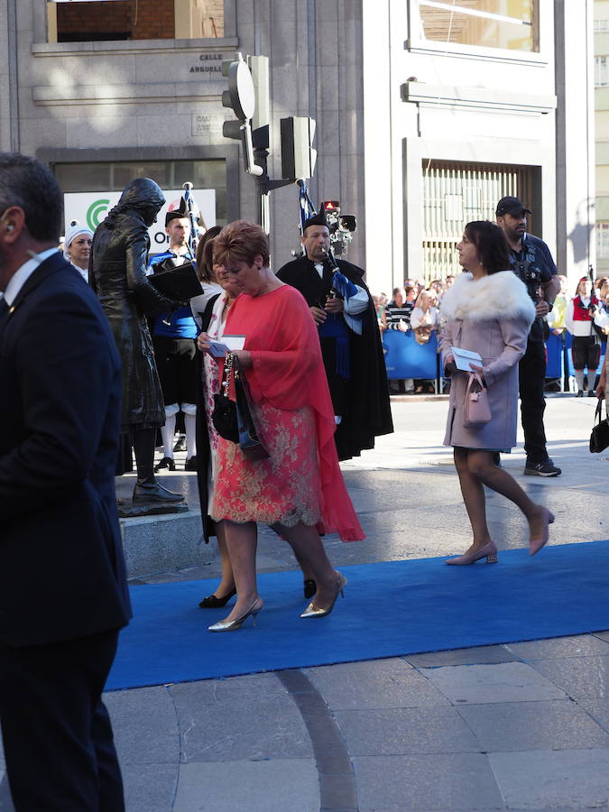 Alfombra azul de los Premios Princesa (2)