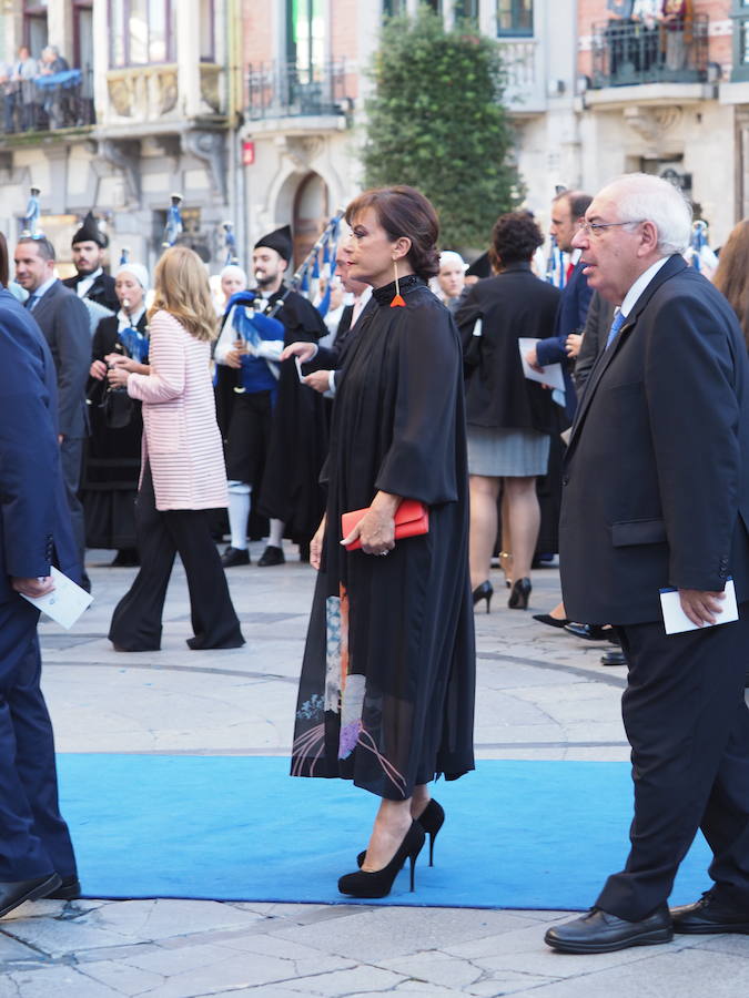 Alfombra azul de los Premios Princesa (2)