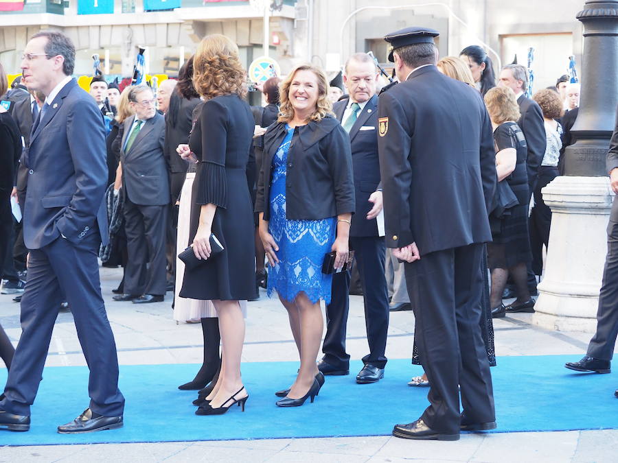 Alfombra azul de los Premios Princesa (2)