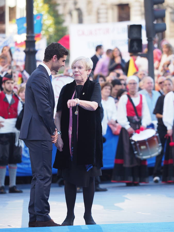 Alfombra azul de los Premios Princesa (2)