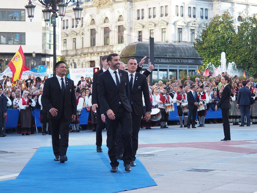 Alfombra azul de los Premios Princesa (1)