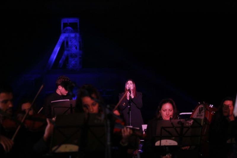 Multitudinario homenaje en el pozo Sotón a los mineros fallecidos