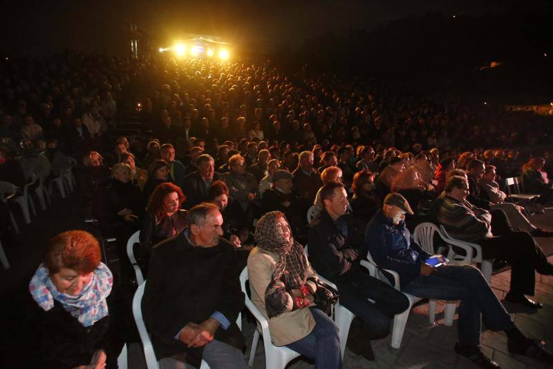 Multitudinario homenaje en el pozo Sotón a los mineros fallecidos
