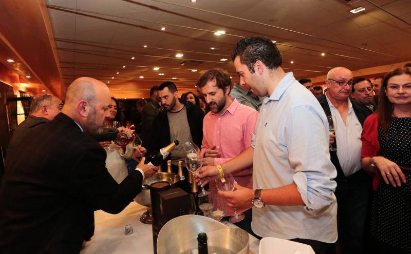 ¿Estuviste en el salón de los espumosos Burbujas 2017? ¡Búscate!
