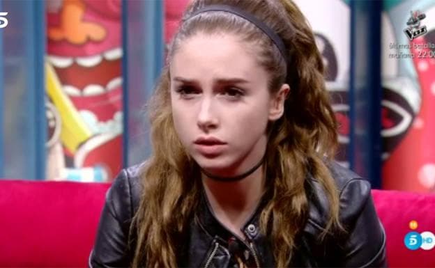 'Gran Hermano Revolution' | Carlota entra de nuevo en la casa: «Es cierto que se dio un hecho grave y desagradable»