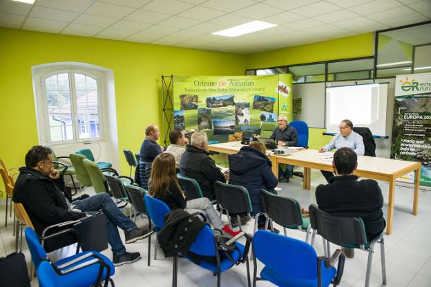 Encuentro de la directiva, ayer en Benia de Onís. 