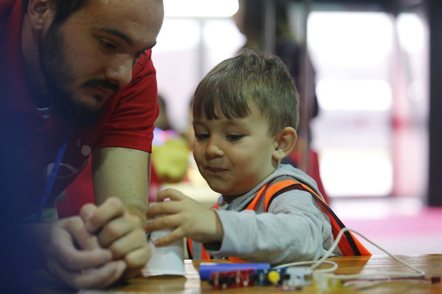 Más de 500 niños abren el FIMP 2017