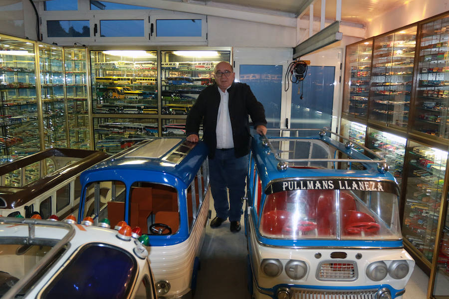El directo de la compañía, Guillermo Martínez, reúne 6.600 piezas sobre los autocares