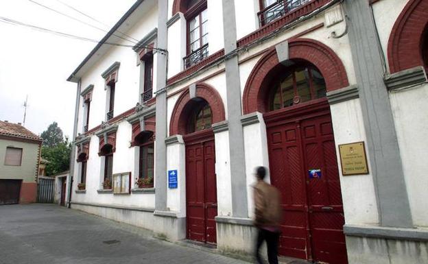 La Guardia Civil interroga a un menor por los robos en el centro social de Tudela de Veguín