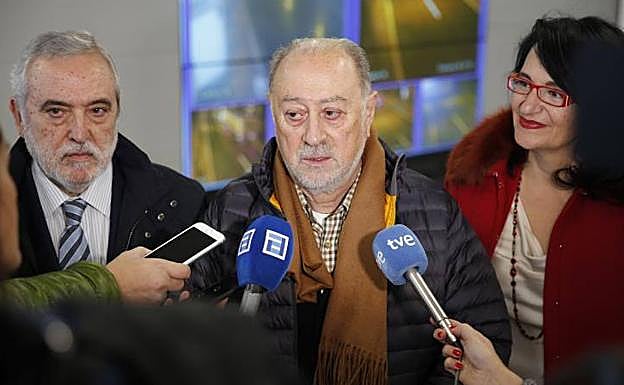 «Son cosas que pasan», dice Gabino de Lorenzo sobre los últimos homicidios y atracos