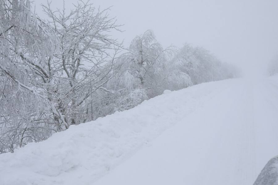 La nieve cubre de blanco Asturias