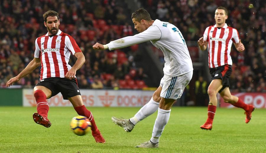 El conjunto blanco no logró pasar del empate en San Mamés en un partido en el que ningún equipo consiguió hacer gol.