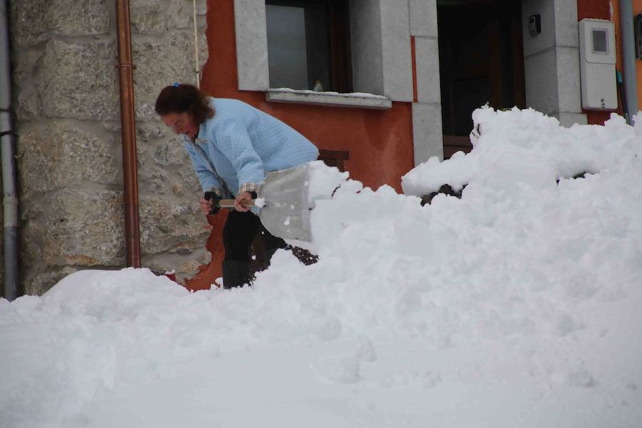 El Principado, cubierto por la nieve