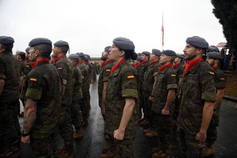 El acuartelamiento de Cabo Noval celebra una parada militar con motivo de la Festividad de la Inmaculada, acto que estará presidido por el general de división Francisco Rosaleny. 